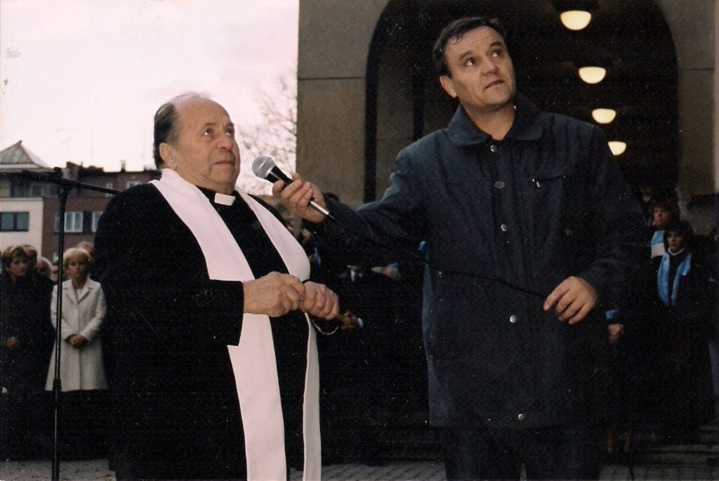 Antonín Huvar – My jsme to nevzdali